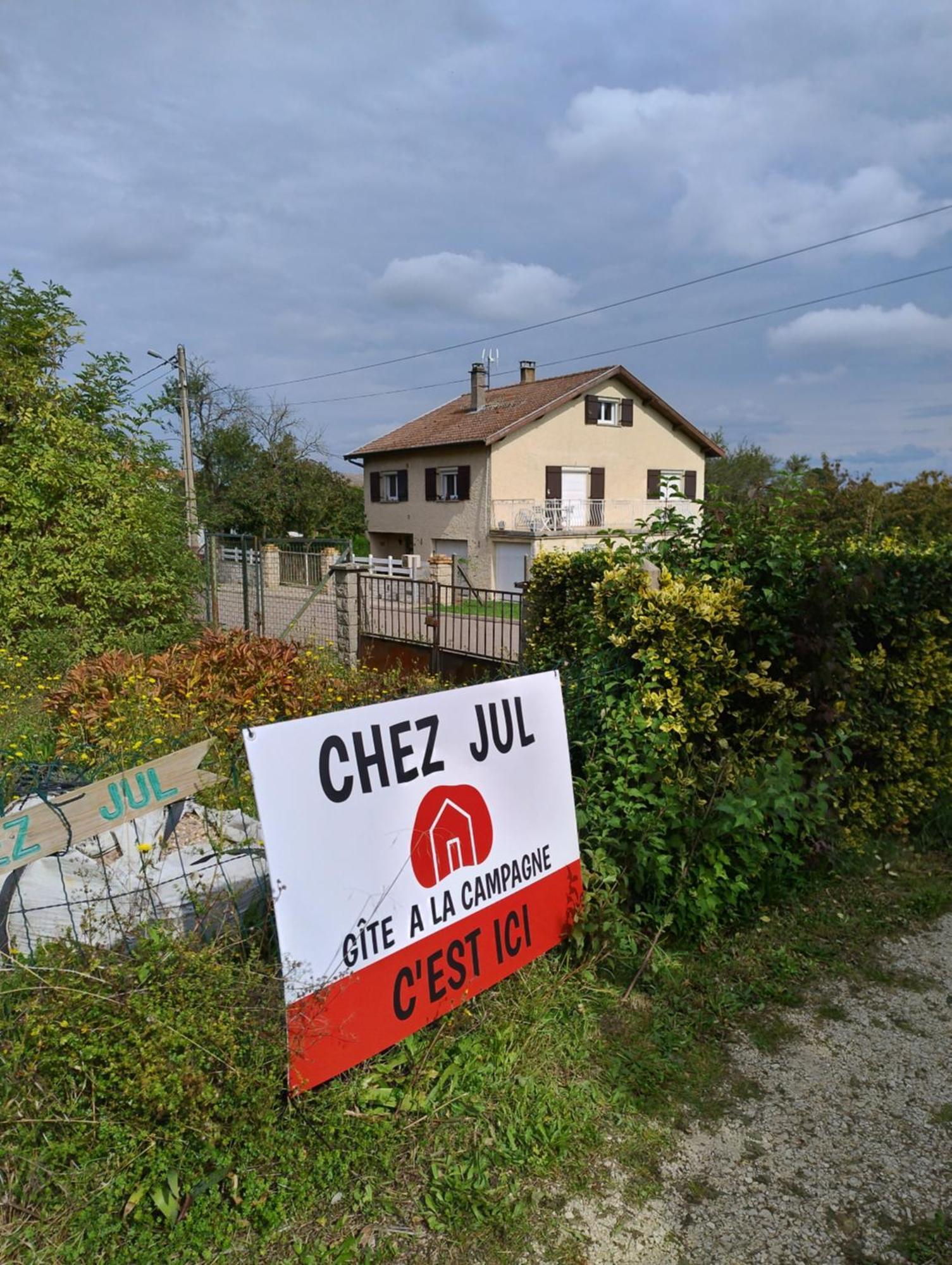 Chez Jul Hotel Bulligny Exterior photo